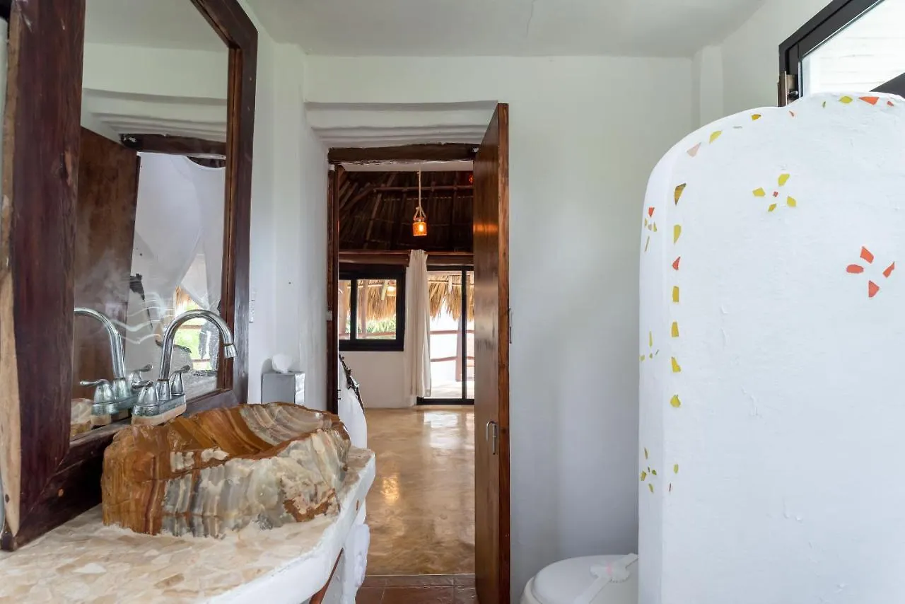 Casa Aakbal - Luxury Beach Front Villa Tulum Mexico